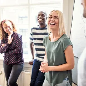 Bekijk de cursus Omgaan met pesten op het werk - via e-learning